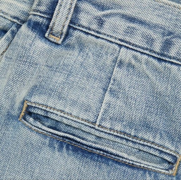 Frame The Extra Wide-Leg Jeans - Picture 7 of 7